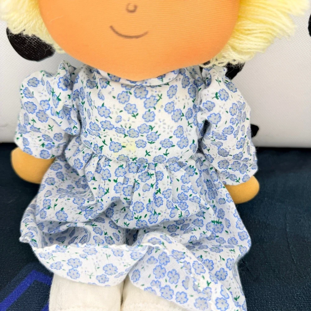 Vintage Kamar Inc Cloth Rag Doll Calico Blue Calico Dress Bonnet Blonde Yarn 13